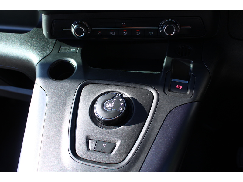 Peugeot Allure PureTech Petrol Automatic Allied Horizon RE Wheelchair access car 1.2 5dr WAV Automatic Petrol
