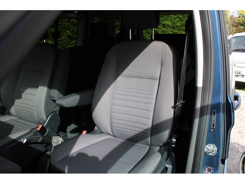 Ford Allied Independence RE - Single passenger seat - wheelchair access 2.0 5dr WAV Manual Diesel