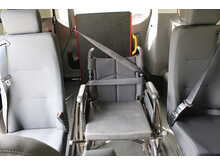 Ford Tourneo Custom Allied Independence RE - Single passenger seat - wheelchair access