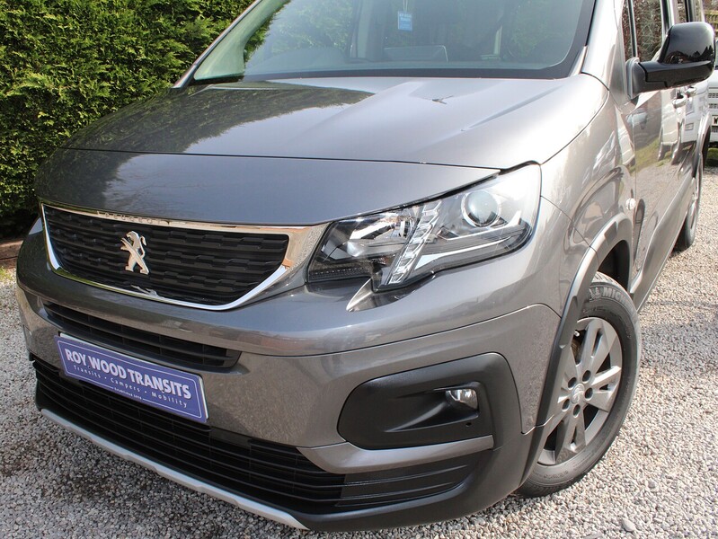 Peugeot Allied Horizon Wheelchair access car - GREAT CONDITION AND IN STOCK TODAY 1.5 5dr WAV Manual Diesel