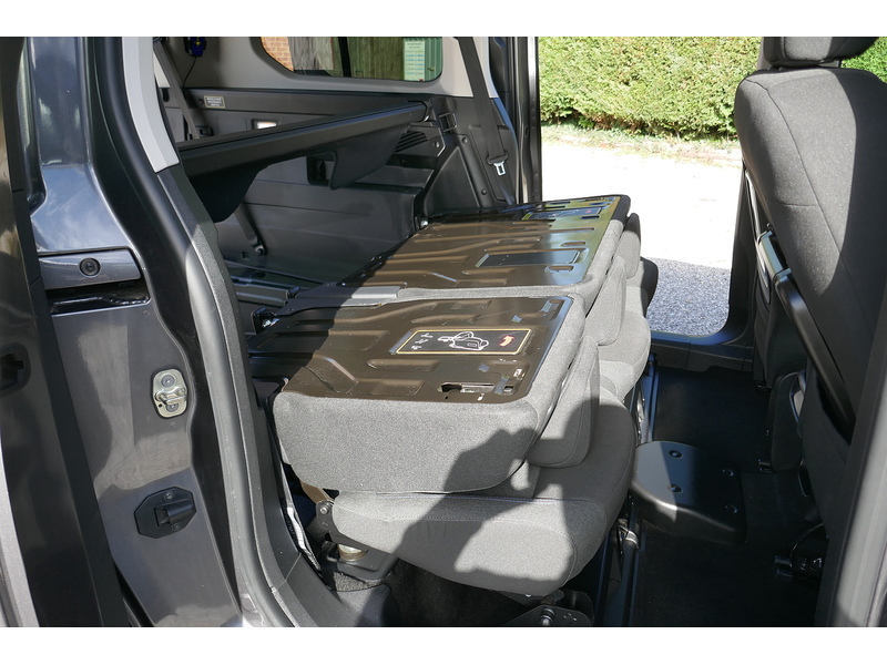 Peugeot Auto Allure - Allied Horizon RS - Lwb - Genuine 5 seats plus one wheelchair 1.5 5dr WAV Automatic Diesel