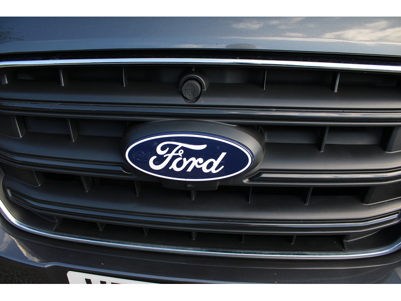 Ford 350 L4 H3 Limited - 165ps RWD - HUGE Cube high spec van 2.0 5dr large van Manual Diesel