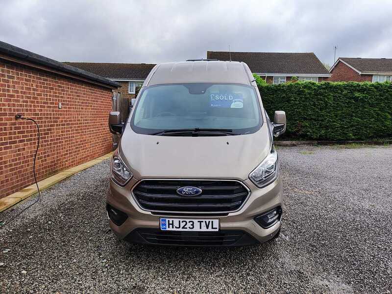 Auto Campers Ford Transit Custom mRv Hi-line 170ps Automatic - Single bed - 9