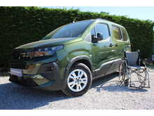 Peugeot Rifter Allure Allied Horizon RE 4 setas plus one wheelchair car