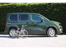 Peugeot Rifter Allure Allied Horizon RE 4 setas plus one wheelchair car
