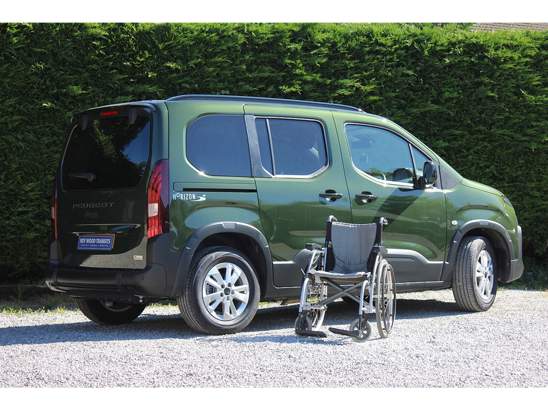 Peugeot Allure Allied Horizon RE 4 setas plus one wheelchair car 1.5 5dr WAV Manual Diesel