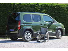 Peugeot Rifter Allure Allied Horizon RE 4 setas plus one wheelchair car