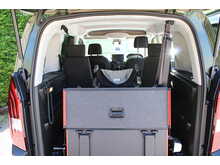 Peugeot Rifter Allure Allied Horizon RE 4 setas plus one wheelchair car