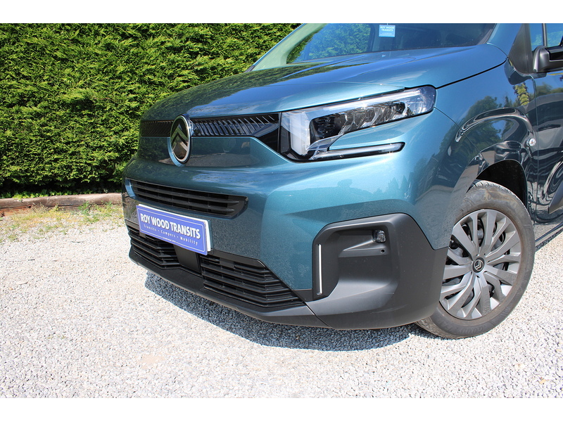 Citroen HDi Plus (M) Automotive Group Wheel chair access converted car 1.5 5dr WAV Manual Diesel