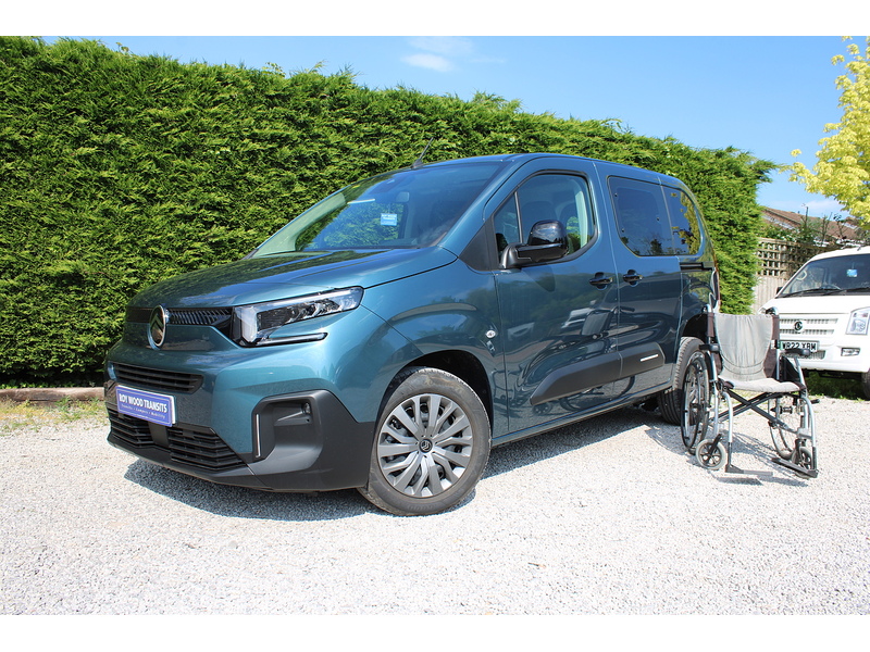 Citroen HDi Plus (M) Automotive Group Wheel chair access converted car 1.5 5dr WAV Manual Diesel