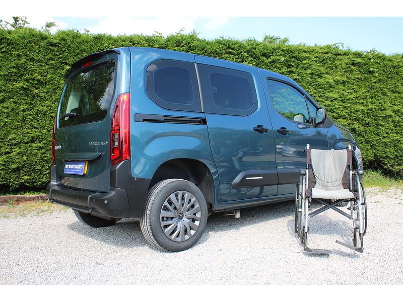 Citroen HDi Plus (M) Automotive Group Wheel chair access converted car 1.5 5dr WAV Manual Diesel
