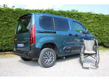 Citroen Berlingo HDi Plus (M) Automotive Group Wheel chair access converted car