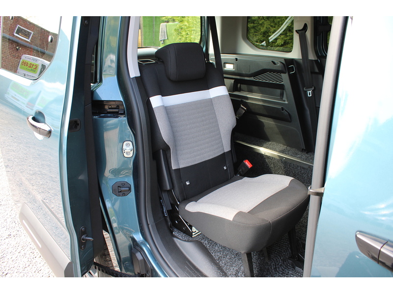 Citroen HDi Plus (M) Automotive Group Wheel chair access converted car 1.5 5dr WAV Manual Diesel