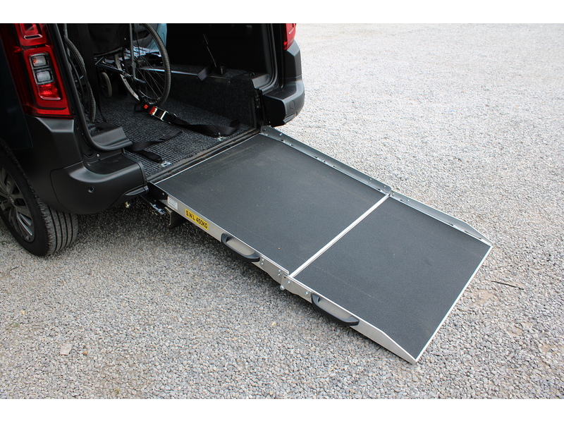 Citroen HDi Plus (M) Automotive Group Wheel chair access converted car 1.5 5dr WAV Manual Diesel