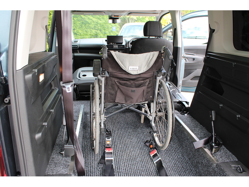 Citroen HDi Plus (M) Automotive Group Wheel chair access converted car 1.5 5dr WAV Manual Diesel