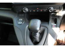 Citroen Berlingo HDi Plus (M) Automotive Group Wheel chair access converted car