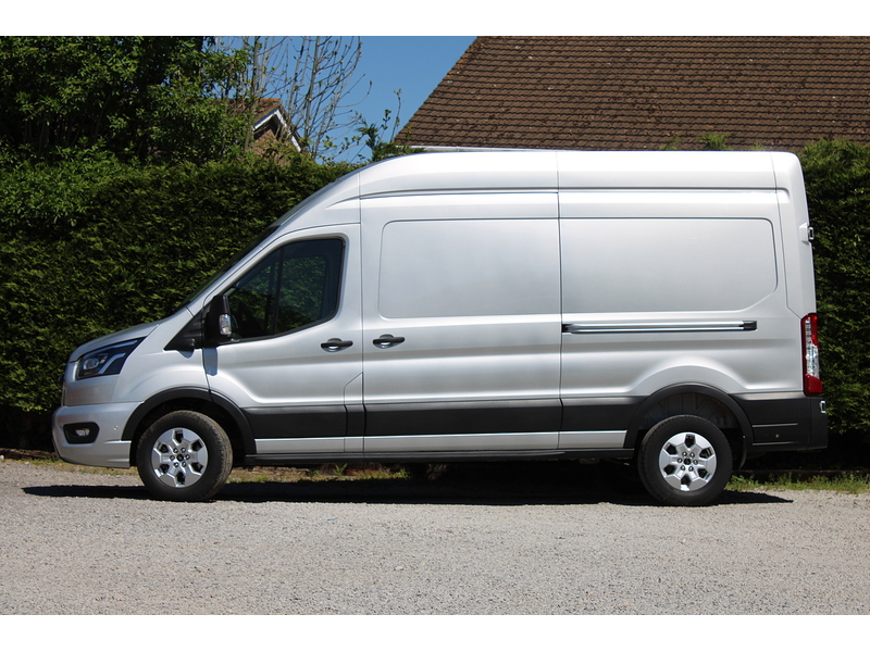 Ford RARE 350 L3 H3 Limited 165ps 8 speed Auto Top Spec Van 2.0 5dr large van Automatic Diesel