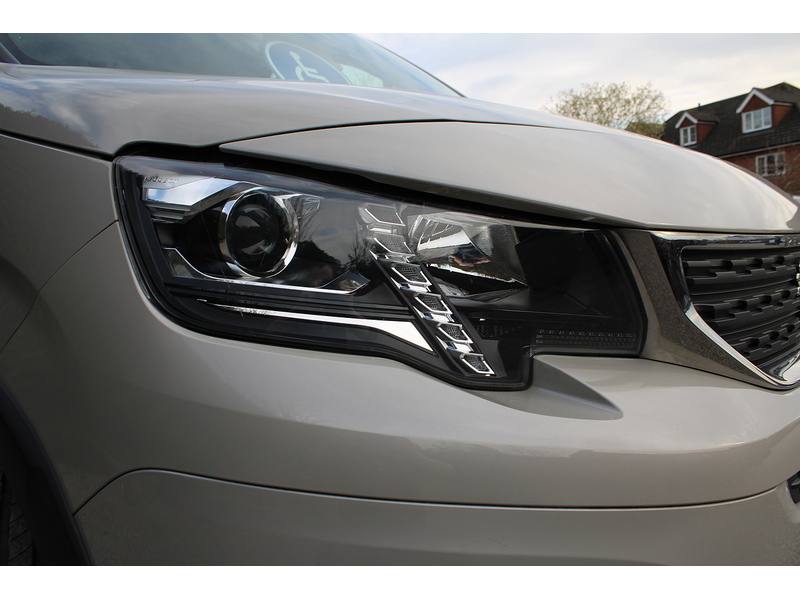 Peugeot Allure PureTech Petrol Auto Allied Horizon RS 5 seats plus one wheelchair 1.2 5dr WAV Automatic Petrol