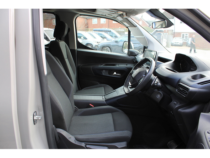 Peugeot Allure PureTech Petrol Auto Allied Horizon RS 5 seats plus one wheelchair 1.2 5dr WAV Automatic Petrol