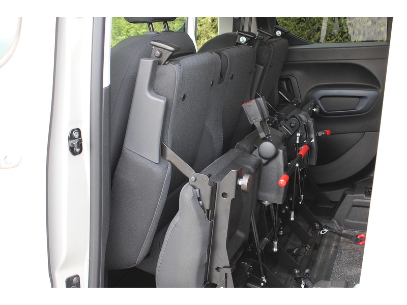 Peugeot Allure PureTech Petrol Auto Allied Horizon RS 5 seats plus one wheelchair 1.2 5dr WAV Automatic Petrol