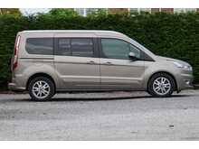 Ford Grand Tourneo Connect Allied Mobility Grand Freedom