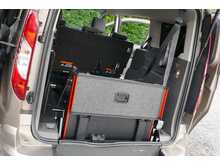 Ford Grand Tourneo Connect Allied Mobility Grand Freedom