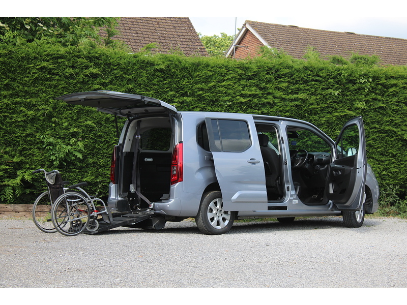 Vauxhall Petrol Automatic Wheelchair access car - Gowrings mobility converted 1.2 5dr WAV Automatic Petrol