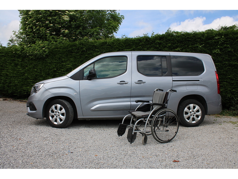 Vauxhall Petrol Automatic Wheelchair access car - Gowrings mobility converted 1.2 5dr WAV Automatic Petrol