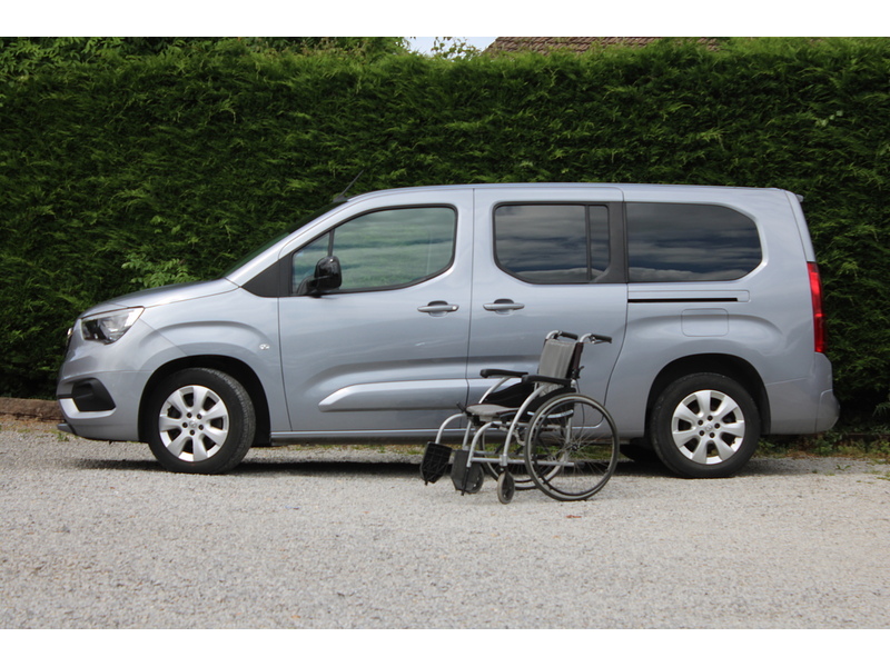 Vauxhall Petrol Automatic Wheelchair access car - Gowrings mobility converted 1.2 5dr WAV Automatic Petrol