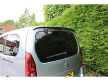 Vauxhall Combo Life Petrol Automatci Wheelchair access car - Gowrings mobility converted