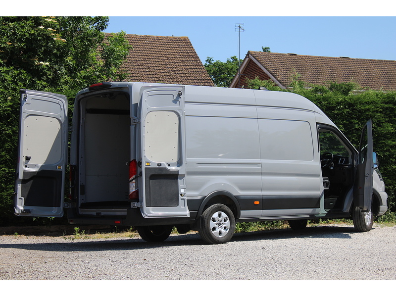Ford 350 L4 H3 Limited 165ps Euro 6 - Large Cube diesel van 2.0 5dr large van Manual Diesel