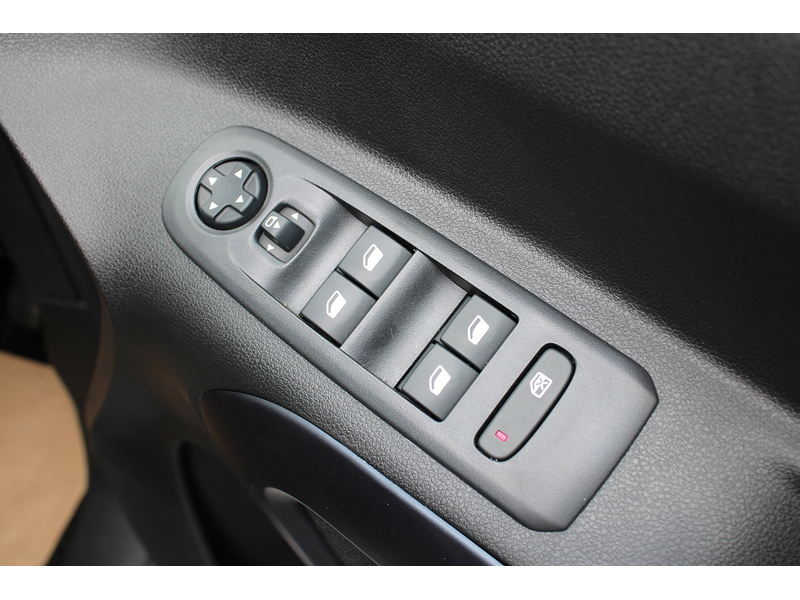 Peugeot Allied Horizon RE Automatic - Super low miles and condition 1.5 5dr WAV Automatic Diesel