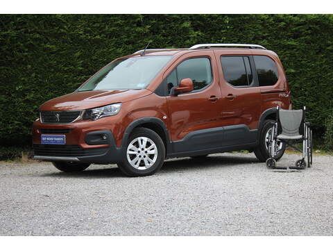 Allure Allied Horizon Wheelchair access car - GREAT CONDITION AND IN STOCK TODAY 1.5 5dr WAV Manual Diesel