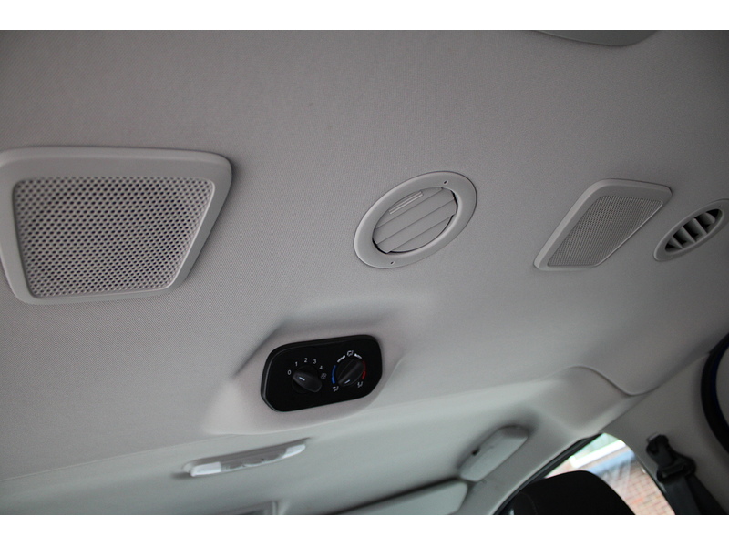 Ford Allied Independence RE - Low floor conversion - Ideal for taller wheelchair users 2.0 5dr WAV Manual Diesel