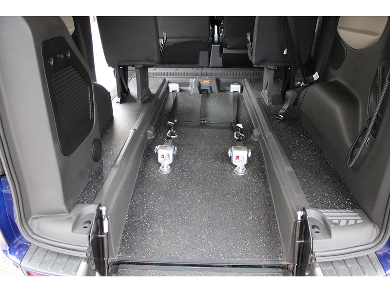 Ford Allied Independence RE - Low floor conversion - Ideal for taller wheelchair users 2.0 5dr WAV Manual Diesel