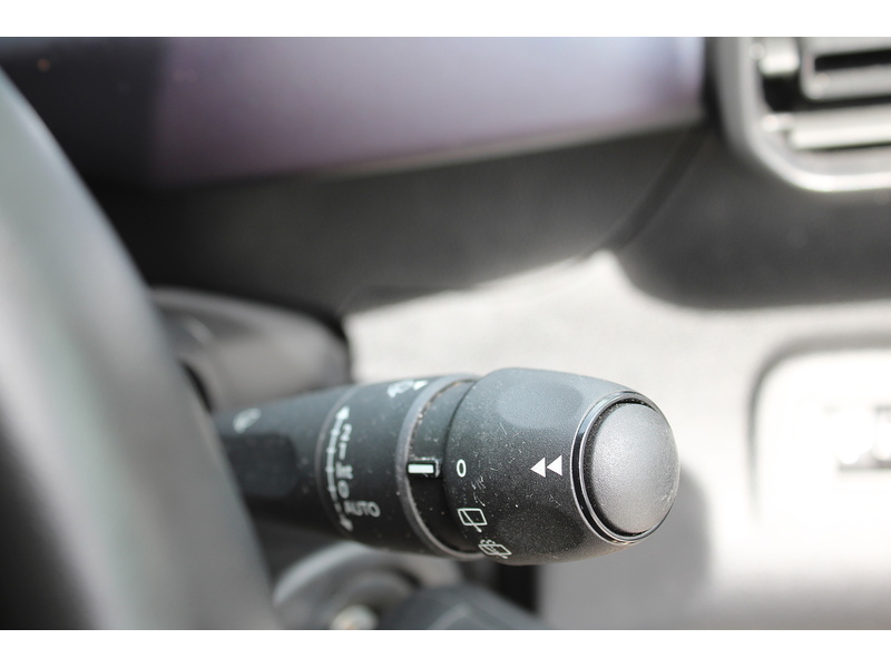 Peugeot Auto PureTech Allure Allied Horizon RS - 5 seats plus one wheelchair 1.2 5dr WAV Automatic Petrol
