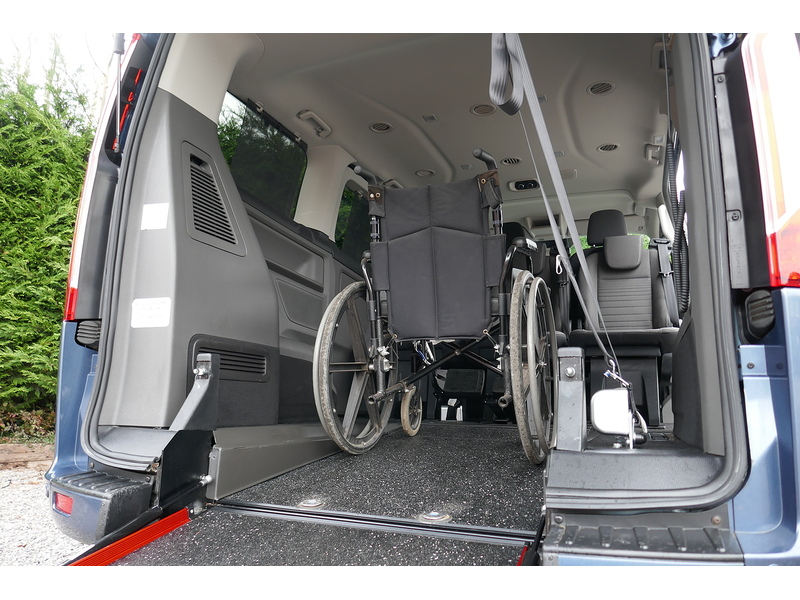 Ford Allied Independence RS 3 + 3 plus one wheelchair 2.0 5dr WAV Manual Diesel