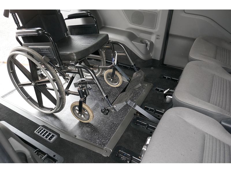 Ford Allied Independence RS 3 + 3 plus one wheelchair 2.0 5dr WAV Manual Diesel