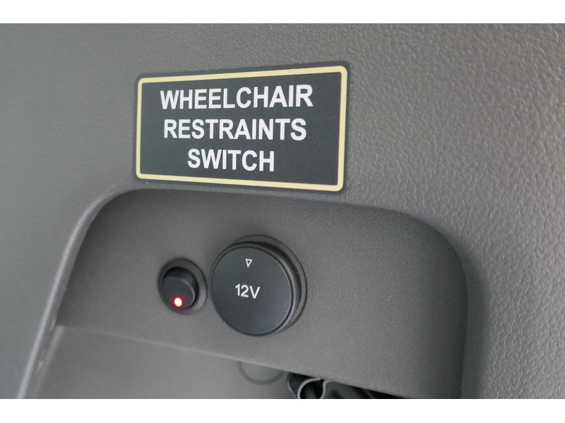 Ford Allied Independence RS 3 + 3 plus one wheelchair 2.0 5dr WAV Manual Diesel