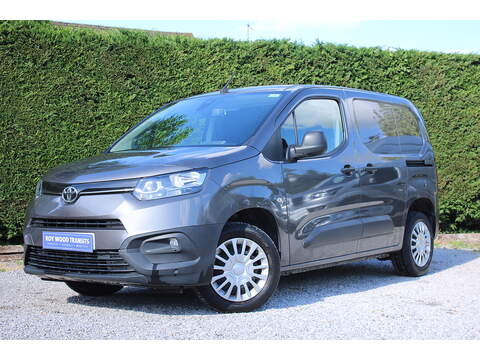 BlueHDi Icon - Fantastic condition - Low miles NO VAT 1.5 5dr Panel Van Manual `
