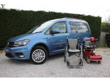 Volkswagen Caddy Maxi Life AUTOMATIC Allied Vista - 5 seats plus one wheelchair/scooter