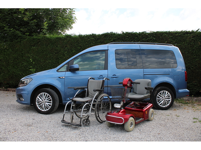 Volkswagen AUTOMATIC Allied Vista - 5 seats plus one wheelchair/scooter 2.0 5dr WAV Automatic Diesel
