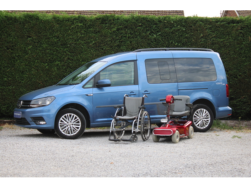 Volkswagen AUTOMATIC Allied Vista - 5 seats plus one wheelchair/scooter 2.0 5dr WAV Automatic Diesel