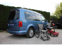 Volkswagen Caddy Maxi Life AUTOMATIC Allied Vista - 5 seats plus one wheelchair/scooter