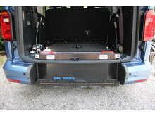Volkswagen Caddy Maxi Life AUTOMATIC Allied Vista - 5 seats plus one wheelchair/scooter