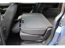 Volkswagen Caddy Maxi Life AUTOMATIC Allied Vista - 5 seats plus one wheelchair/scooter