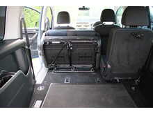 Volkswagen Caddy Maxi Life AUTOMATIC Allied Vista - 5 seats plus one wheelchair/scooter
