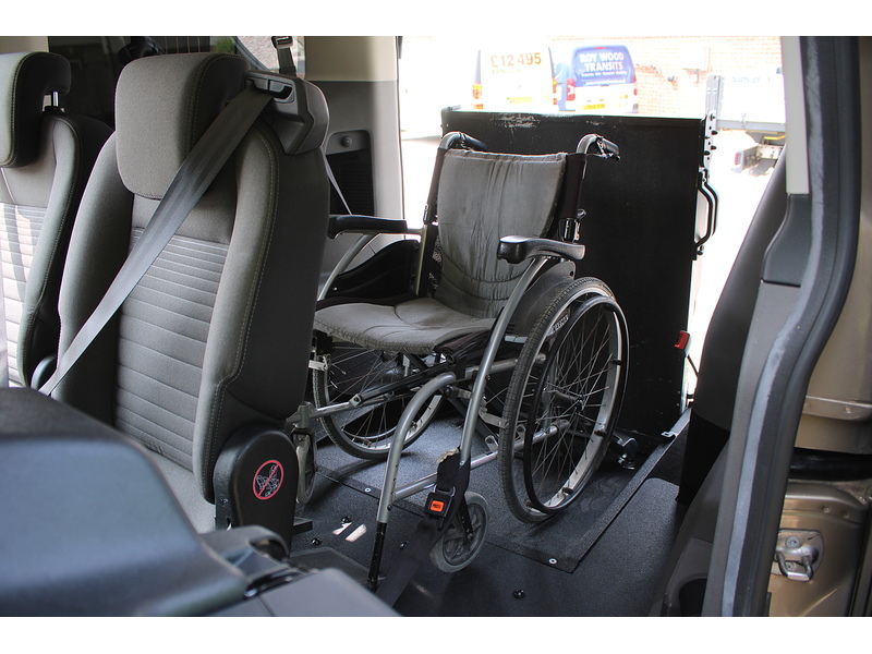 Ford GM Chorus - Auto 5 seats plus one wheelchair - RARE Single passenger seat 2.0 5dr WAV Automatic Diesel