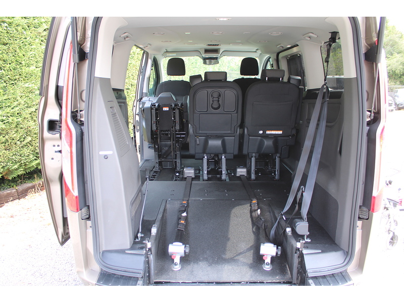 Ford GM Chorus - Auto 5 seats plus one wheelchair - RARE Single passenger seat 2.0 5dr WAV Automatic Diesel