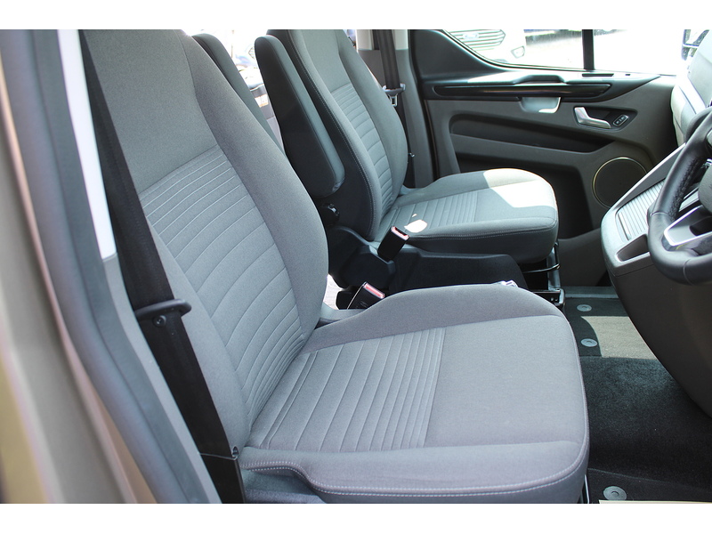 Ford GM Chorus - Auto 5 seats plus one wheelchair - RARE Single passenger seat 2.0 5dr WAV Automatic Diesel